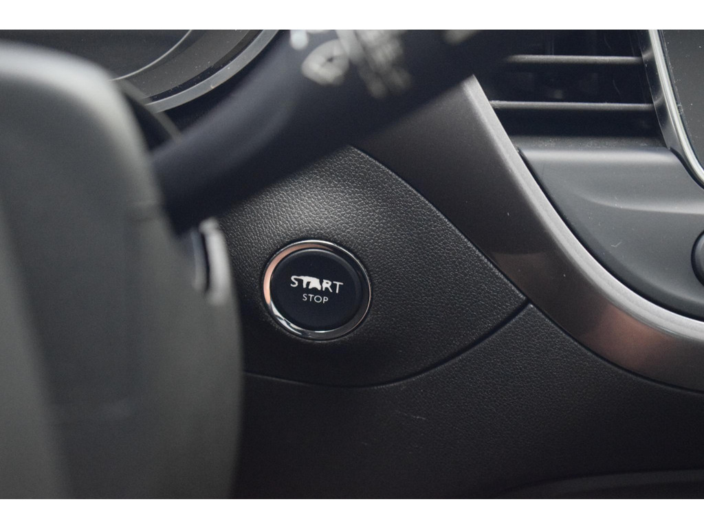54576014-40.jpg