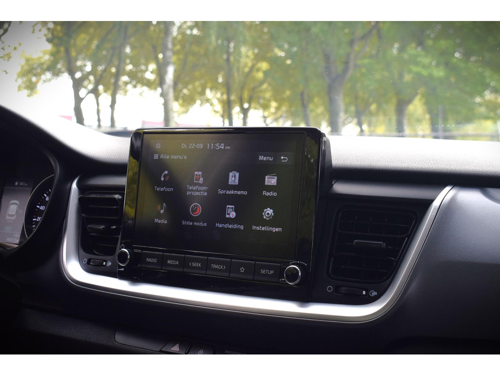 56899139-17.jpg